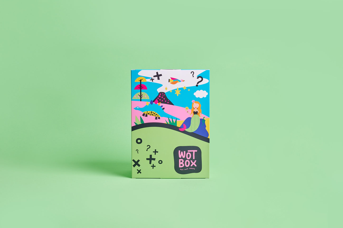 WOTBOX animals and nature kids gift box. Closed front shot of the gift box